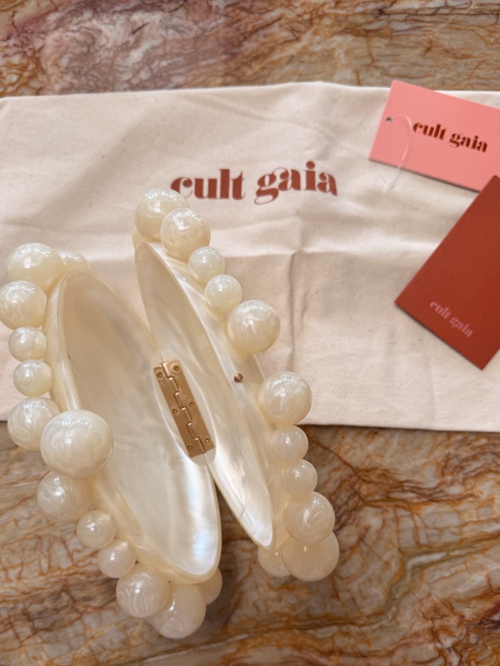 Cult Gaia Jaya Ivory Acrylic Clutch Pearl Handle Rare Worn Once - Picture 4 of 5